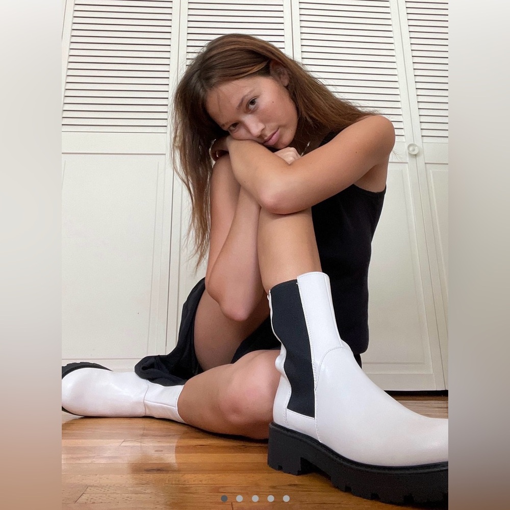 Vagabond Cosmo 2.0 Chelsea Boot
